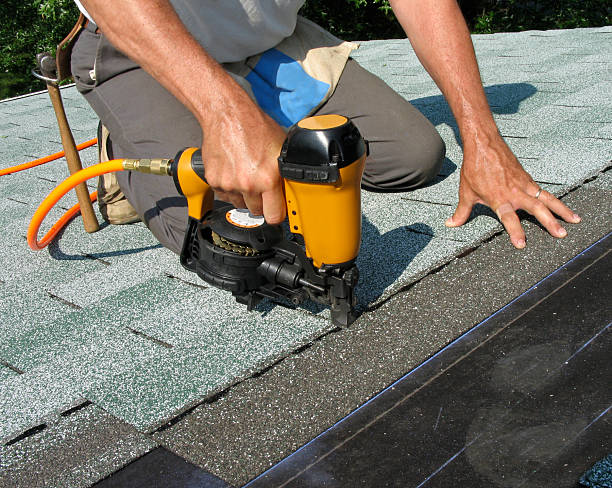 Best Commercial Roof Installation  in Hurlock, MD